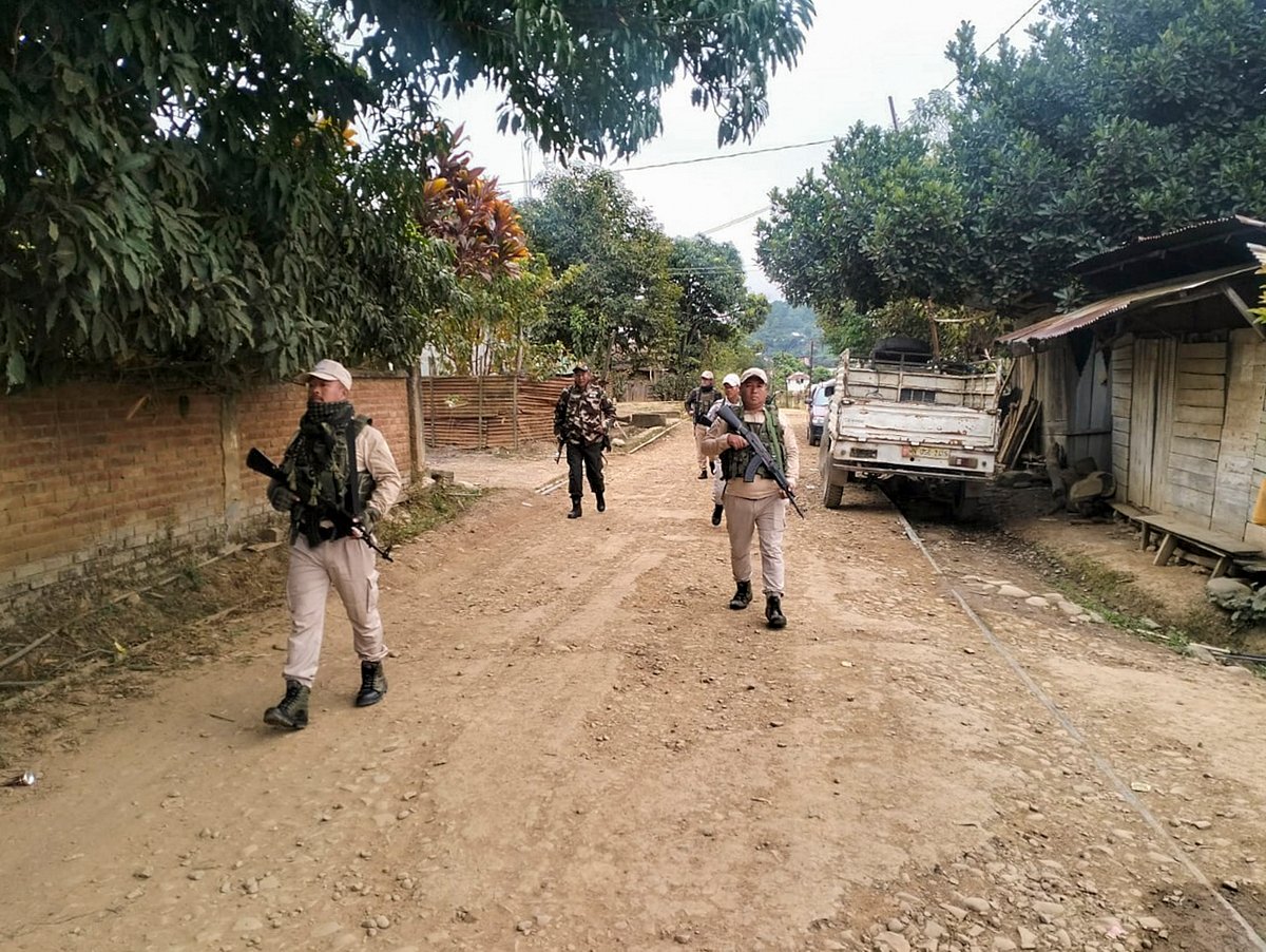 PTI : Security forces posted in the sensitive areas in Manipur