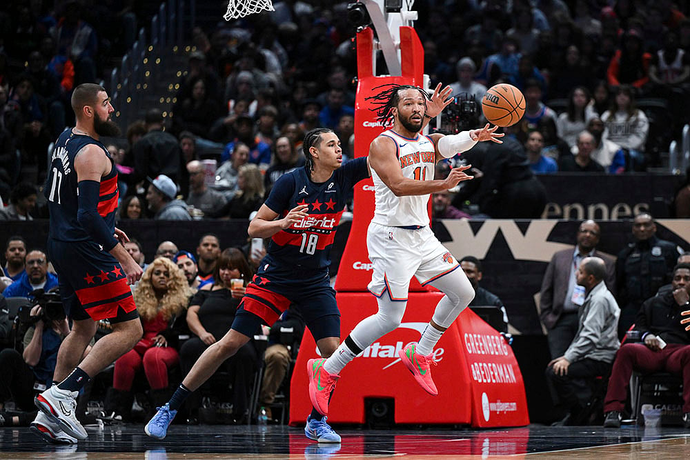 NBA 2024-25 New York Knicks vs Washington Wizards basketball game pics: Jalen Brunson