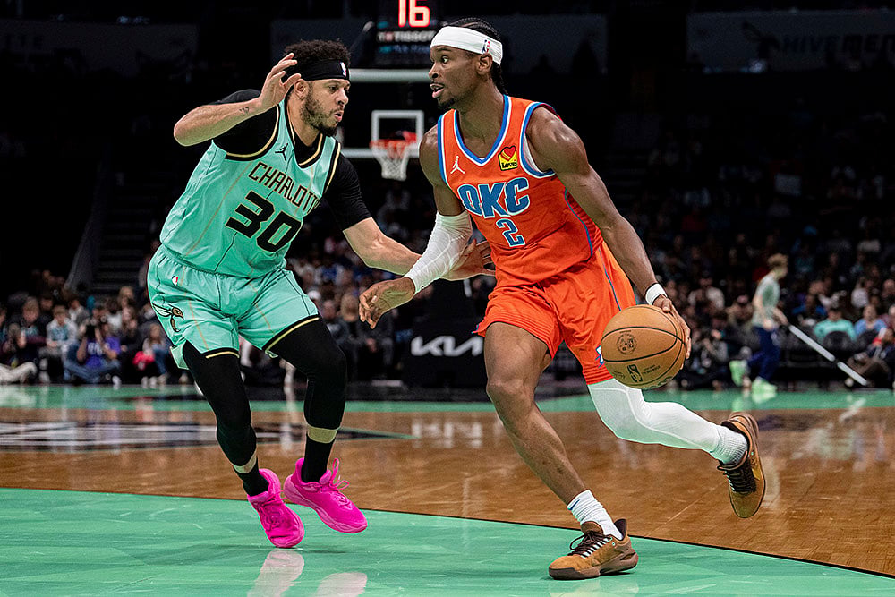 NBA 2024-25 Oklahoma City Thunder vs Charlotte Hornets basketball game pics: Seth Curry