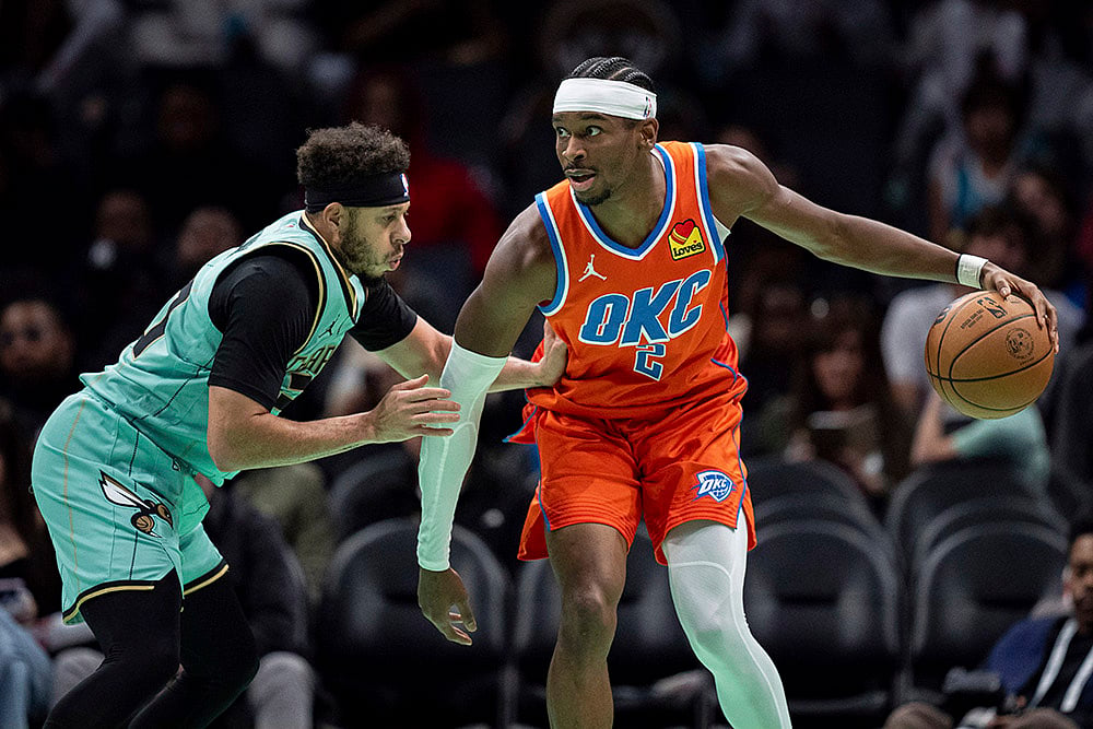 NBA 2024-25 Oklahoma City Thunder vs Charlotte Hornets basketball game pics: Seth Curry