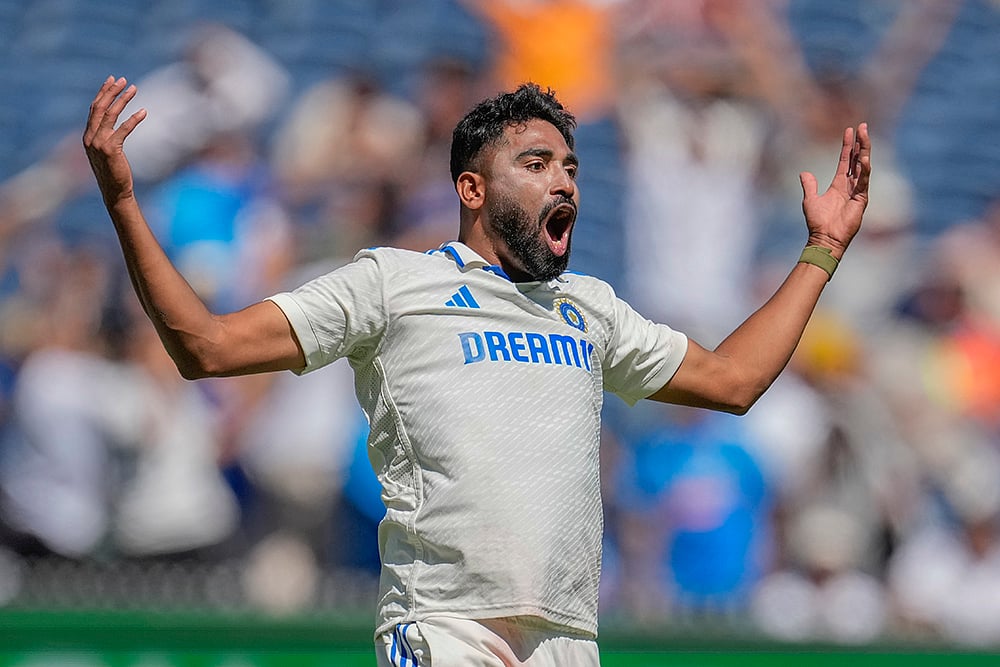BGT series at Melbourne Cricket Ground Aus Vs Ind Boxing Day 4th Test Day 4 Pics: Mohammed Siraj 