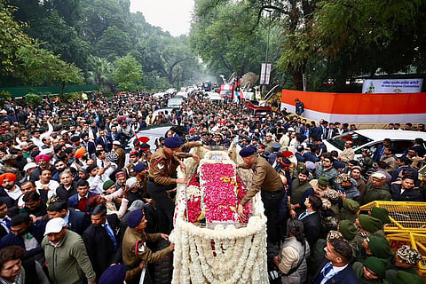Manmohan Singh's mortal remains brought to AICC HQ