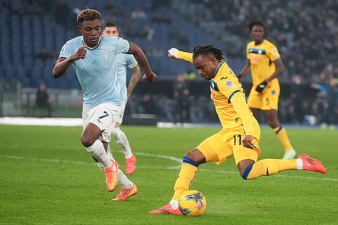 Serie A 2024-25: Ademola Lookman duels for the ball with Fisayo Dele-Bashiru