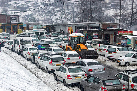 Weather: Traffic jam after snowfall