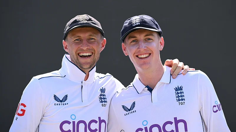 Joe-Root-Harry-Brook