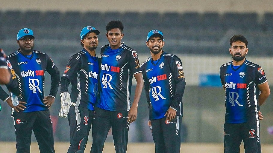Photo: X | Rangpur Riders : Rangpur Riders players during the BPL 2024-25 match against Sylhet Strikers.