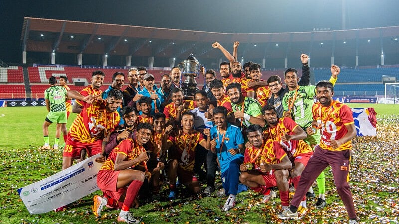 AIFF Media : West Bengal celebrate after winning the Santosh Trophy in Hyderabad.