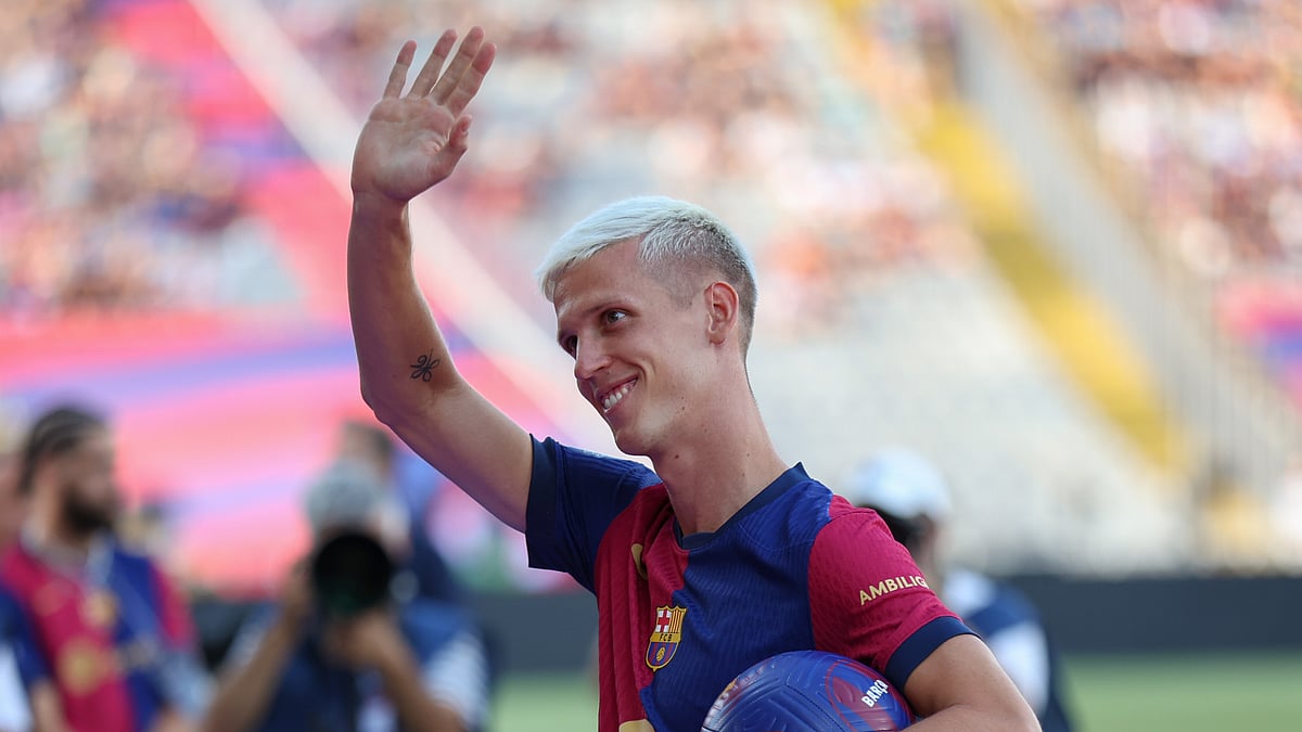 Dani Olmo signed for Barcelona in August - null