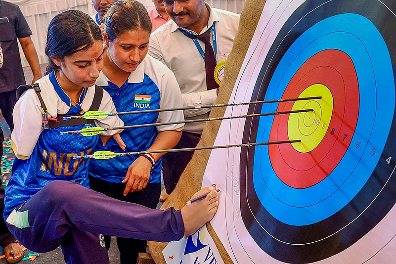 Indian at Paris Paralympics 2024 Best Photos of Year-Ender 2024 Sporting pics: Sheetal Devi