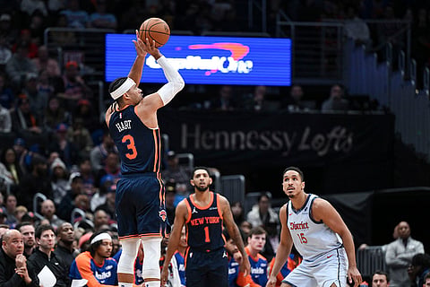 NBA 2024-25: Knicks guard Josh Hart (3) shoots a three point basket