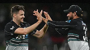 Photo: X | BLACKCAPS : New Zealand players celebrating after a wicket against Sri Lanka in the 2nd T20I match.