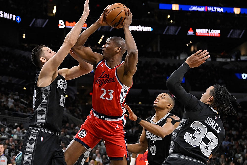 Basketball: San Antonio Spurs vs Los Angeles Clippers