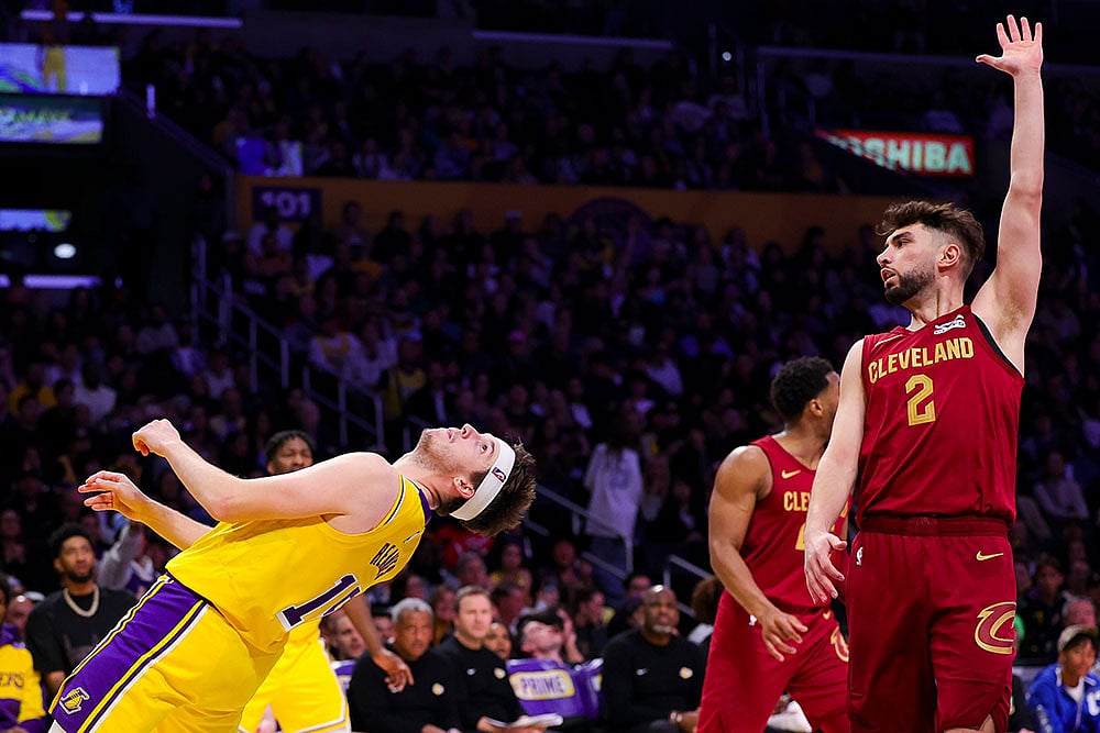 Basketball: Los Angeles Lakers vs Cleveland Cavaliers