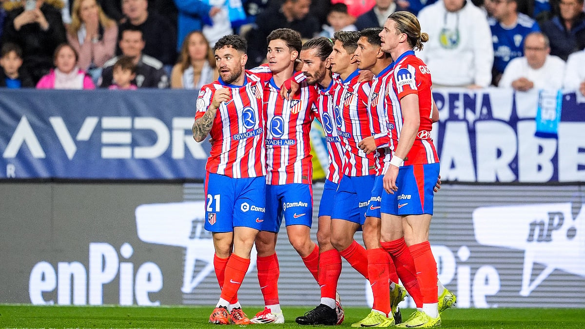 Atletico Madrid celebrate Antoine Griezmann's winner in the Copa del Rey