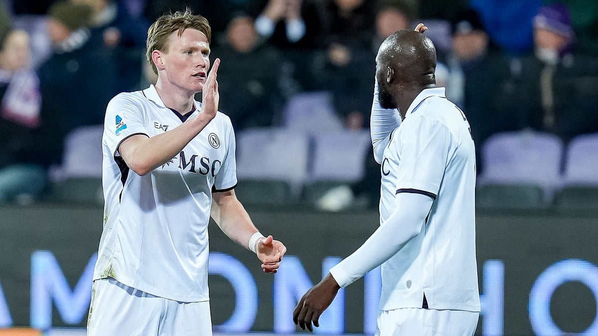 McTominay and Lukaku celebrate Napoli's third goal