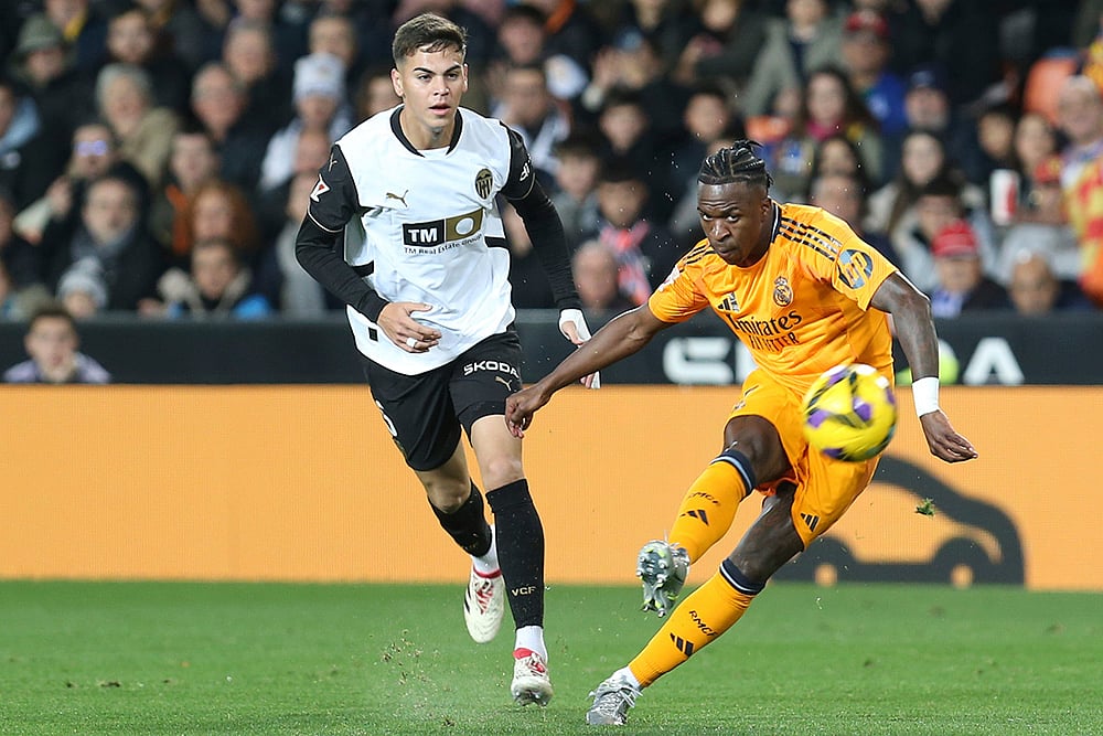 La Liga Soccer Match: Real Madrid vs Valencia