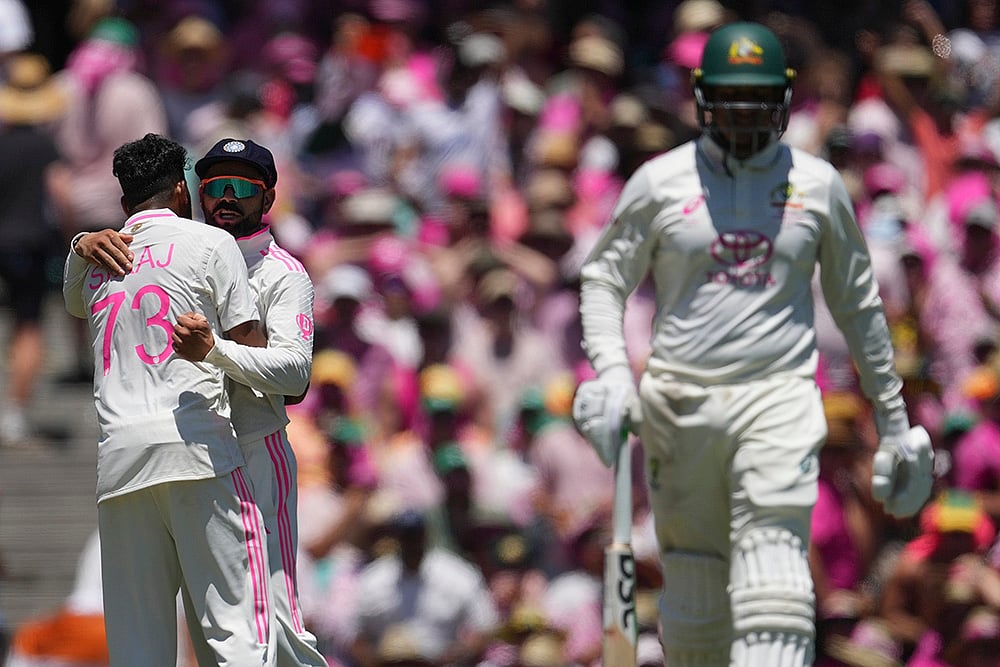 IND Vs AUS BGT series 5th Test at Sydney Cricket Ground Day 3 Pics: Mohammed Siraj
