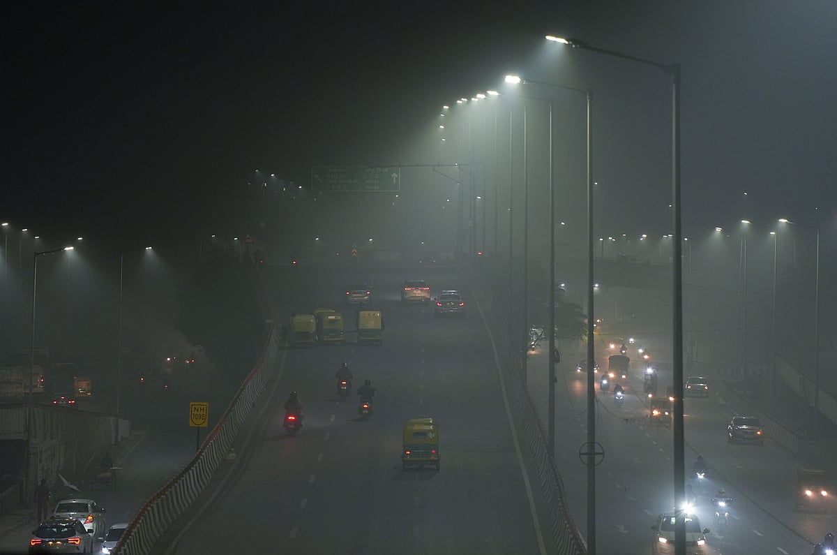 Vehicles ply on road amid fog, in New Delhi, Saturday, Jan. 4, 2025.  - PTI
