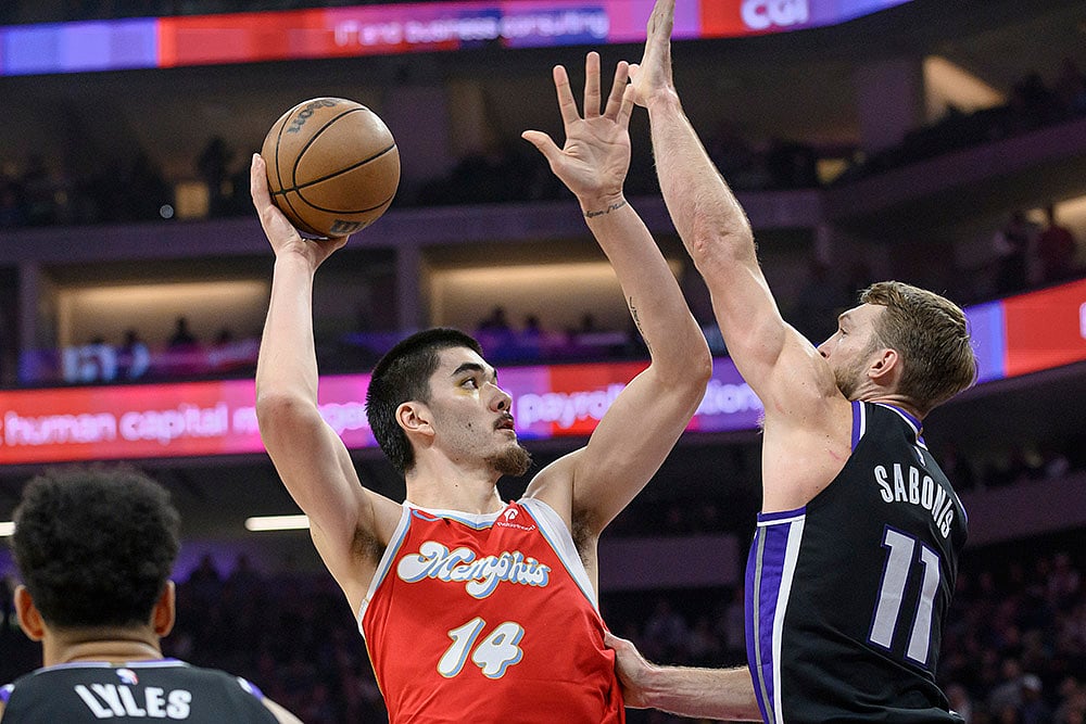 NBA Basketball game Memphis Grizzlies vs Sacramento Kings Basketball photos: Zach Edey