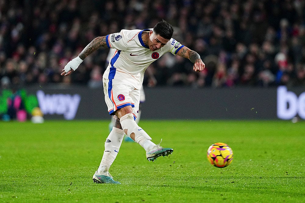 English Premier League soccer match Crystal Palace vs Chelsea photos: Enzo Fernandez