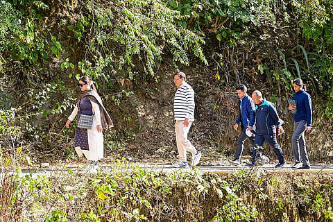 Pushkar Dhami trekked on Dehradun-Mussoorie route
