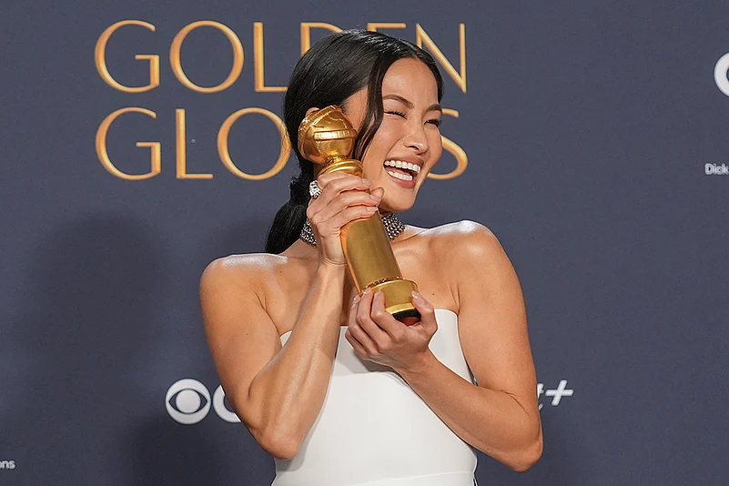 Golden Globes 2025 82nd Golden Globes Award pictures: Anna Sawai