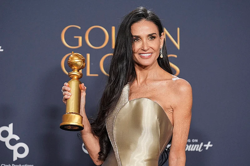 Golden Globes 2025 82nd Golden Globes Award pictures: Demi Moore