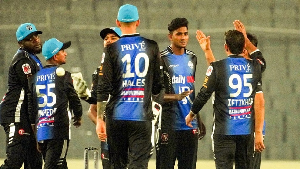 X/BCBtigers : Rangpur Riders are in action against Sylhet Strikers in match 9 of BPL 2024-25.