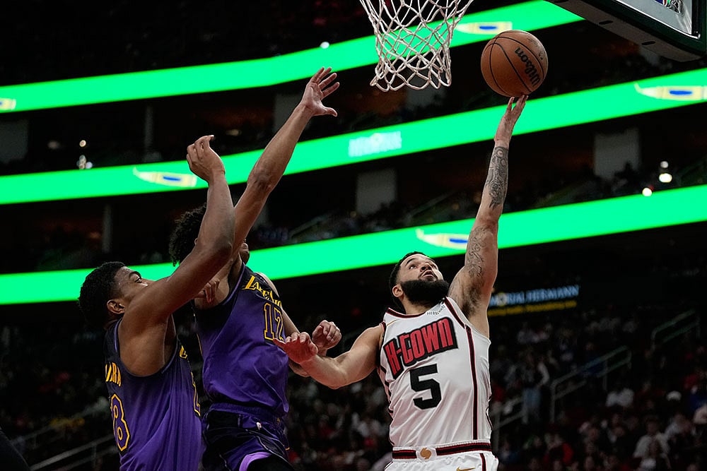 Basketball: Los Angeles Lakers vs Houston Rockets