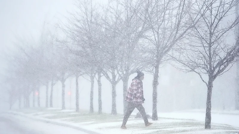 Wintry blast roils parts of US