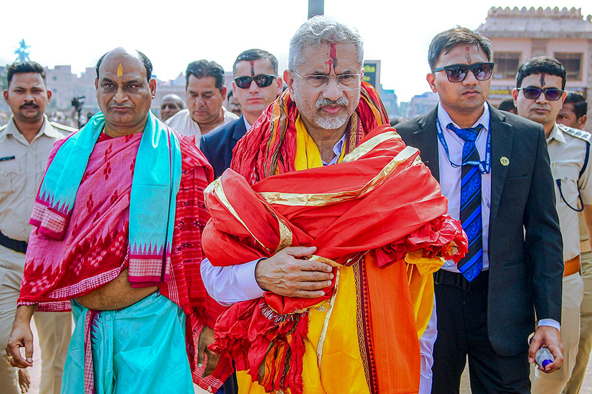 S Jaishankar visits Shree Jagannath Temple