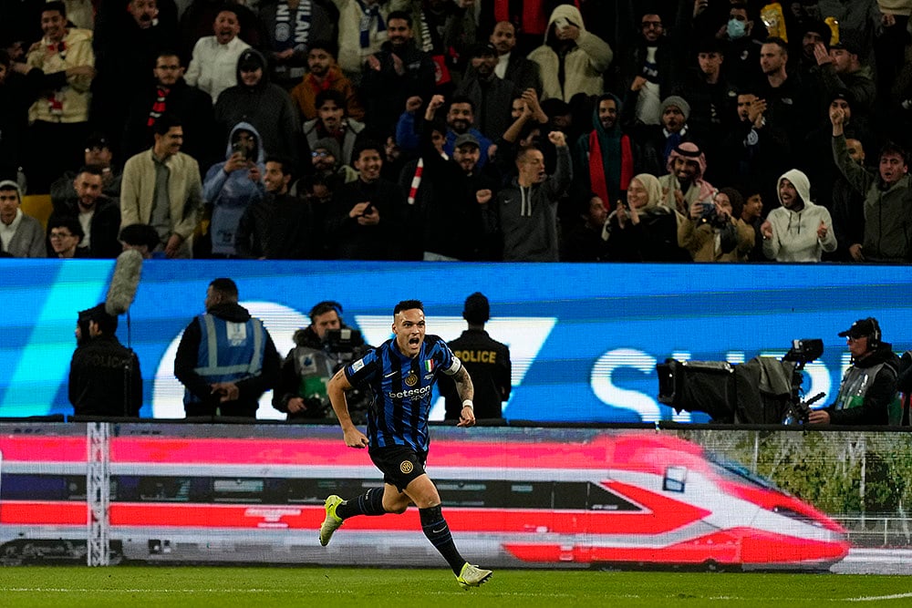 Saudi Italy Soccer Super Cup Final AC Milan vs Inter Milan match pics: Lautaro Martinez