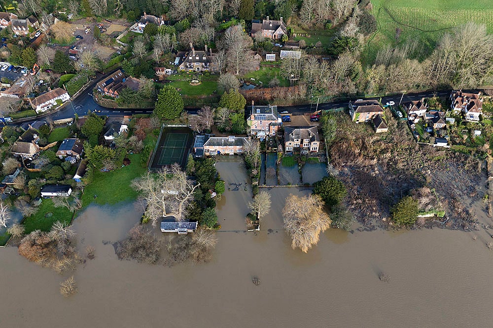 Britain Weather River Soar Floods at Barrow upon Soar photos_9