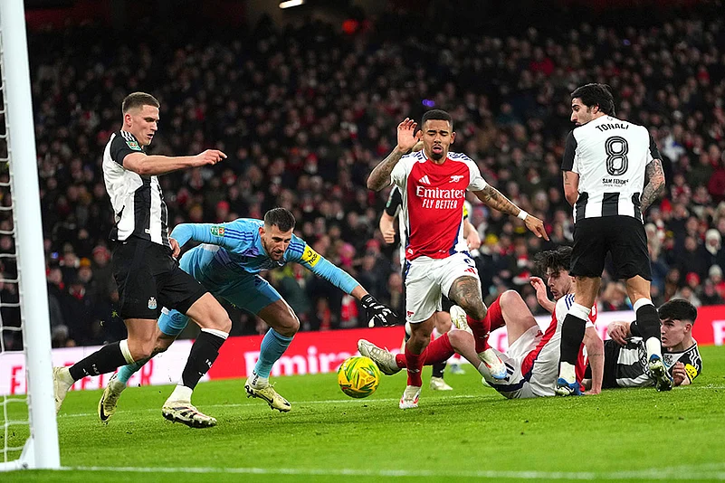 EFL Cup Semi final first-leg Arsenal Vs Newcastle United soccer match photos: Gabriel Jesus