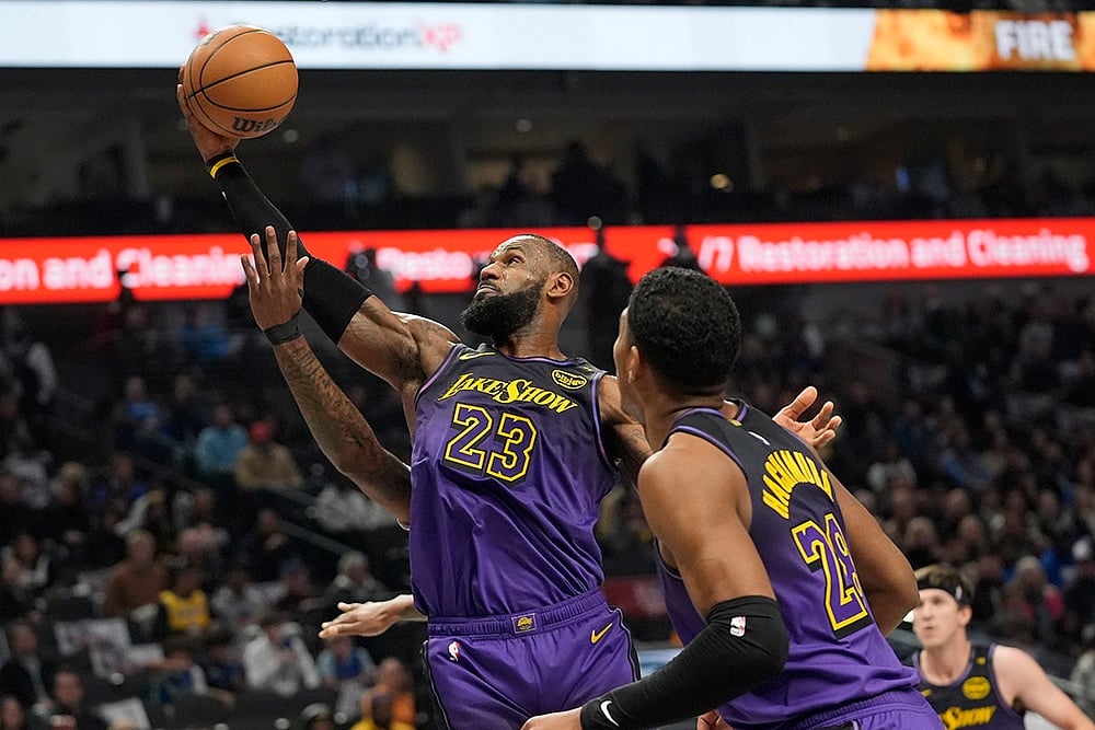 NBA Basketball game Los Angeles Lakers vs Dallas Mavericks photos: LeBron James 