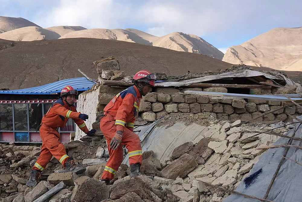 Aftermath of 7.1-Magnitude earthquake in China’s Tibet and Nepals Kathmandu pics: 6