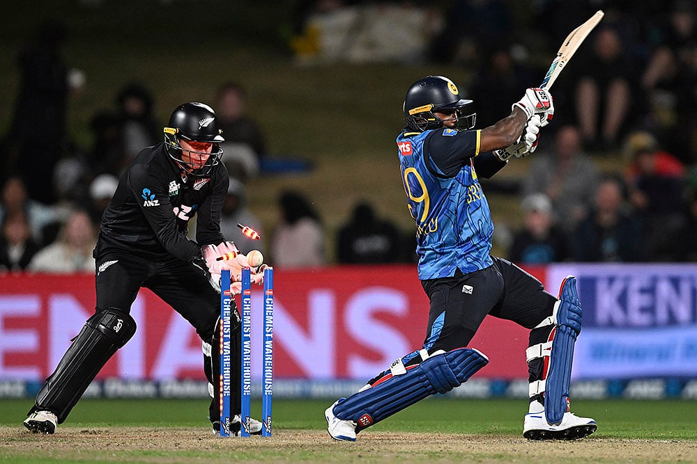 New Zealand Vs Sri Lanka Cricket NZ vs SL 2nd ODI at Hamilton photos: Wanindu Hasaranga