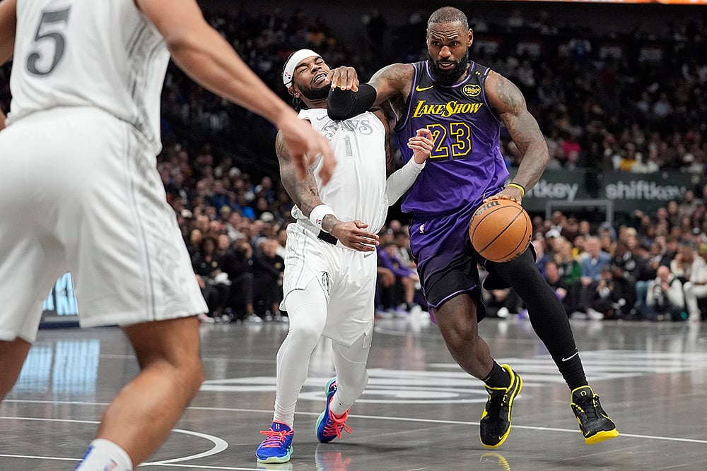 NBA Basketball game Los Angeles Lakers vs Dallas Mavericks photos: 