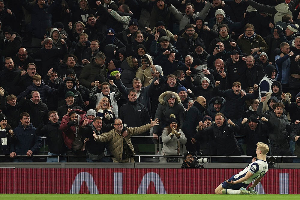 English League Cup Semi Final first leg Tottenham Hotspur vs Liverpool match photos: Lucas Bergvall 