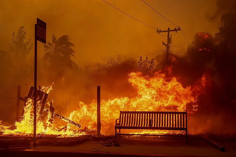 California Wildfires 2025 Photo Gallery: Eaton Fire