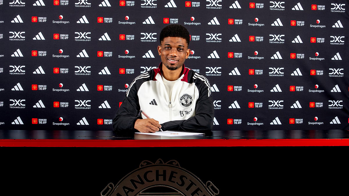 Amad Diallo has signed a new contract with Manchester United - null