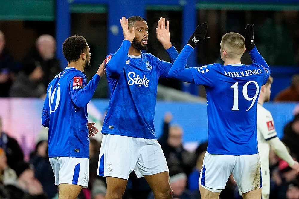 | Photo:  Peter Byrne/PA via AP : FA Cup 2024-25: Everton's Beto celebrates scoring 