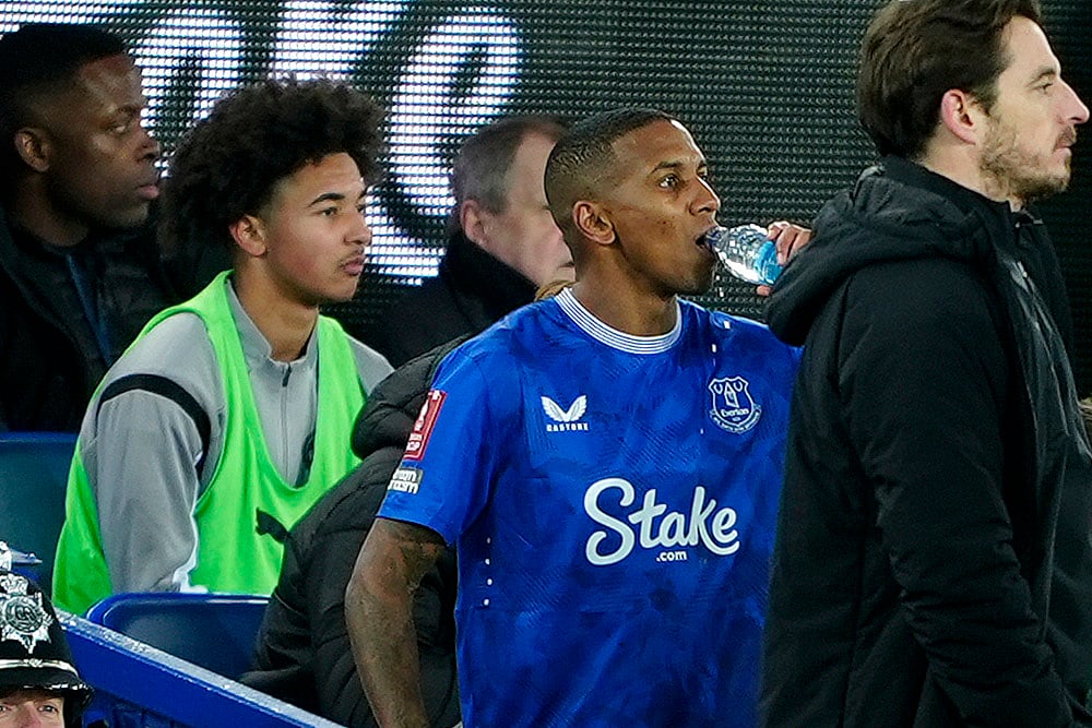 FA Cup soccer Third Round Everton Vs Peterborough United football mach pic: Tyler Young