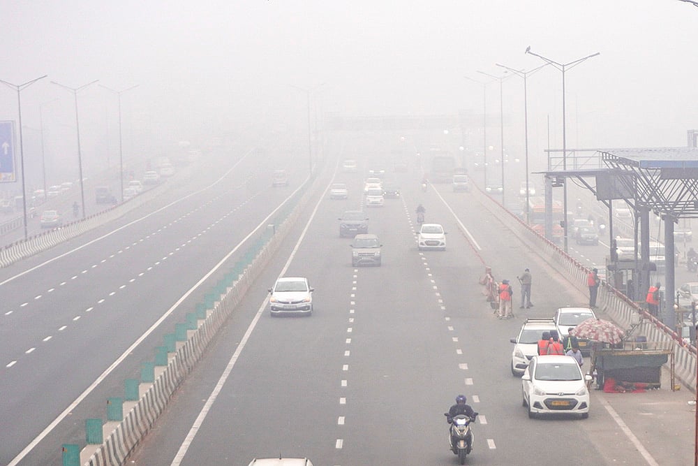 North India Weather Fog in Delhi photo: 10