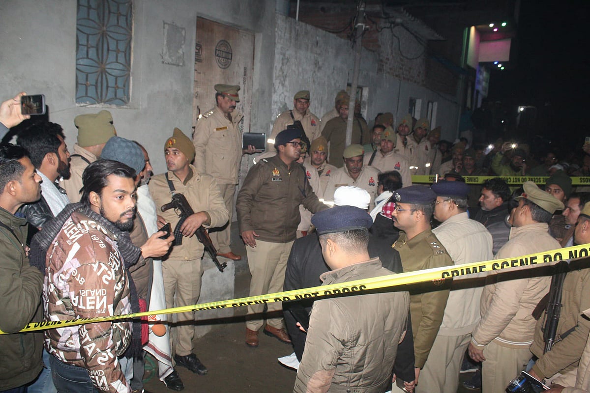 PTI : Police near crime scene (representative image)