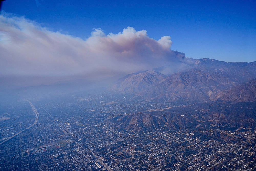 Climate change Wildfire season in the US California Wildfires: Los Angeles wildfires