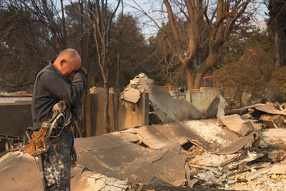 Climate change Wildfire season in the US California Wildfires: Cesar Plaza