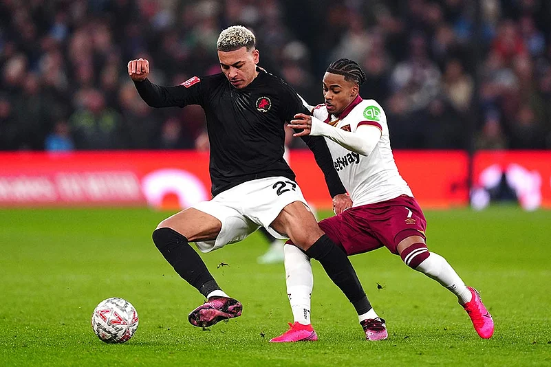 Britain Soccer FA Cup: West Ham United vs Aston Villa