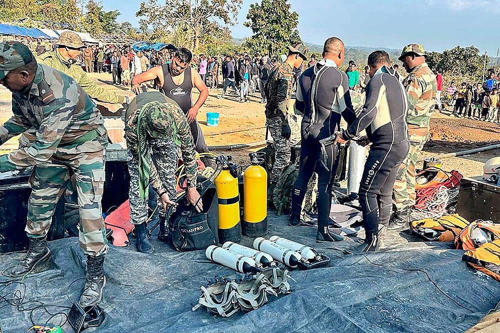 Assam Coal Miners Trapped