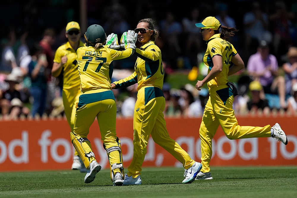 Womens Ashes 2025 AUS-W Vs ENG-W 1st ODI Cricket photo: Ashleigh Gardner